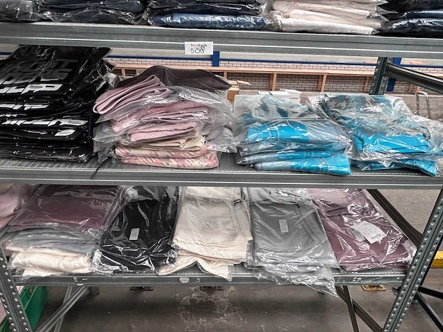 My brand - heren - broek, shirt (150x) - afbeelding 3 van  6