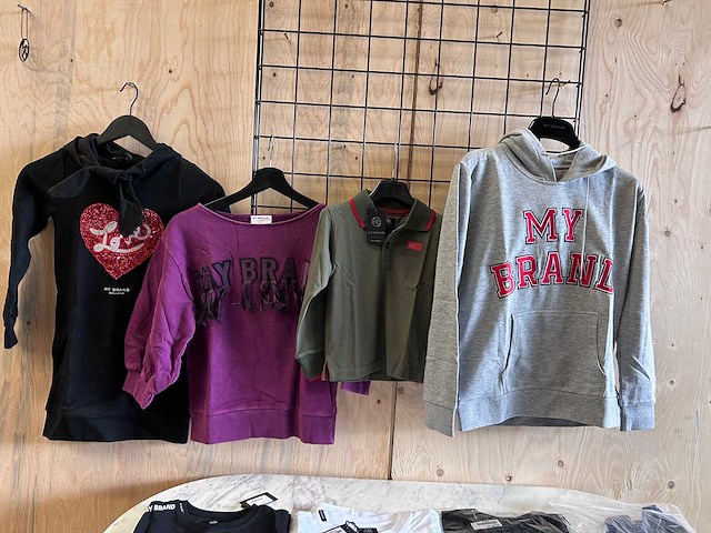 My brand - kinderkleding (440x) - afbeelding 2 van  8