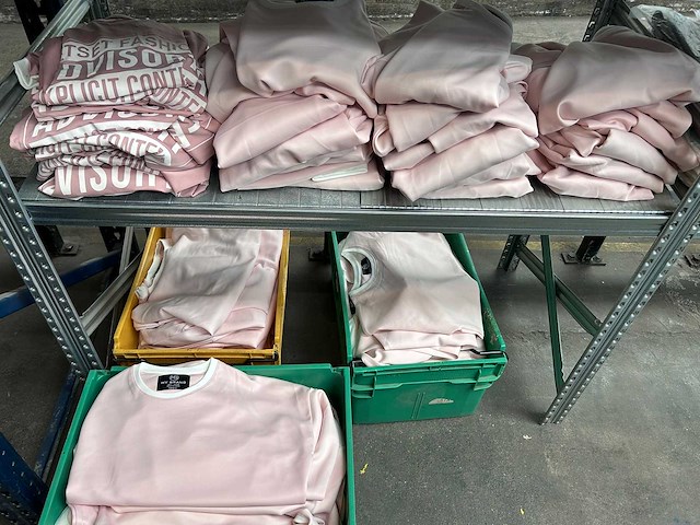 My brand - sweater (200x) - afbeelding 2 van  10