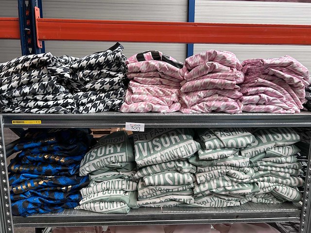 My brand - sweater (200x) - afbeelding 10 van  10