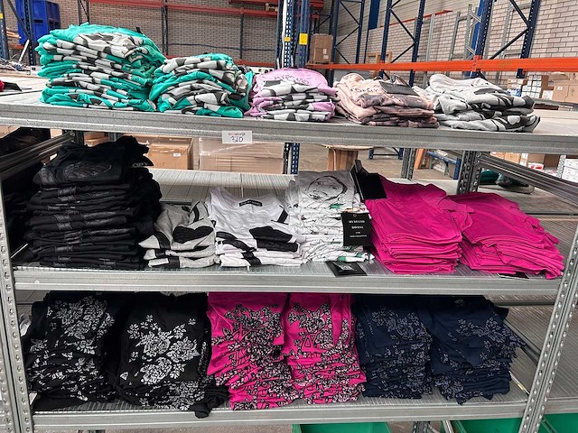 My brand - t-shirts (200x) - afbeelding 1 van  6