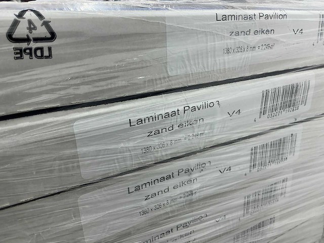 My floor - pavilion - zand eiken - laminaatvloer 71 m2 - afbeelding 4 van  4