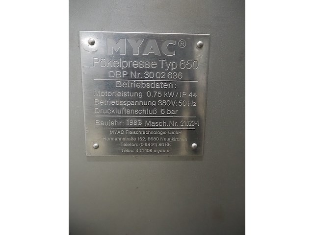 Myac - afbeelding 4 van  12