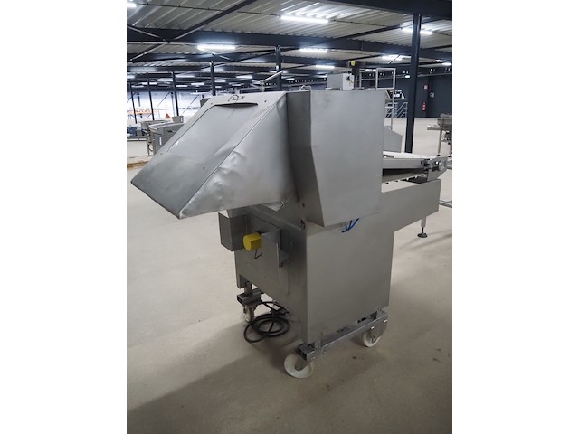 Myac - afbeelding 6 van  12