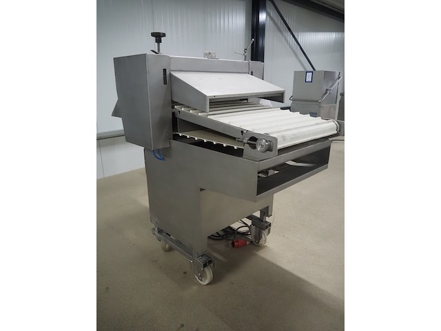 Myac - afbeelding 7 van  12