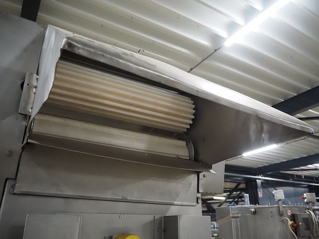 Myac - afbeelding 4 van  18