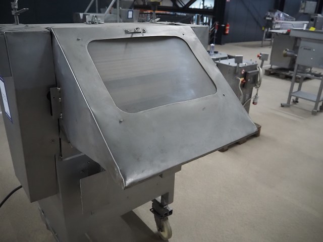 Myac - afbeelding 5 van  18