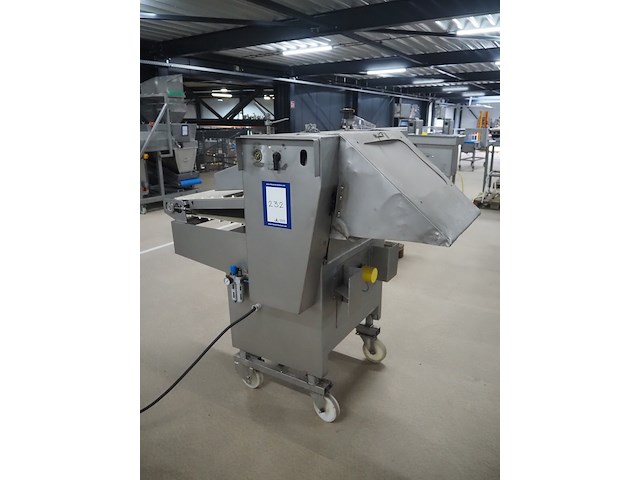 Myac - afbeelding 11 van  18