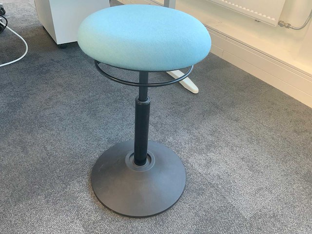 Mymobilis in hoogte verstelbare design kruk (4x) - afbeelding 1 van  4