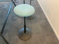 Mymobilis in hoogte verstelbare design kruk (4x) - afbeelding 1 van  5