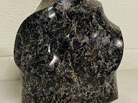 Mystic merliniet sculptuur vlamvorm - afbeelding 1 van  4