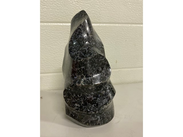 Mystic merliniet sculptuur vlamvorm - afbeelding 2 van  5