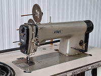 Naaimachine op onderstel, pfaff - afbeelding 13 van  18
