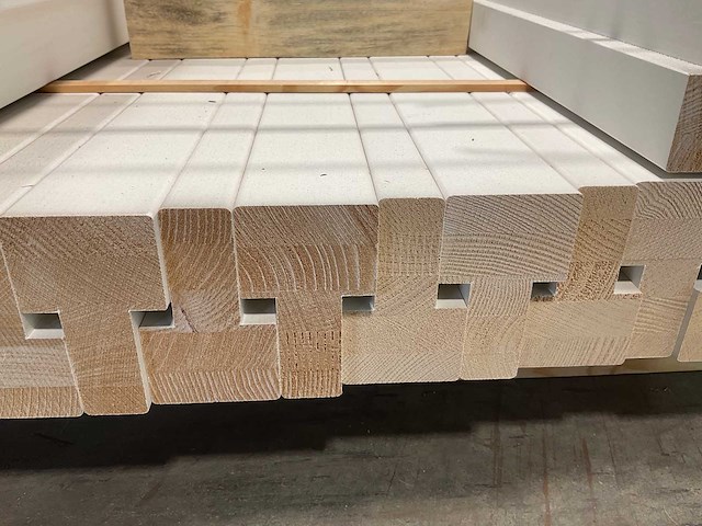 Naaldhout kozijn profiel-b binnendraaiend - 200x11x6,6 cm (16x) - afbeelding 6 van  9