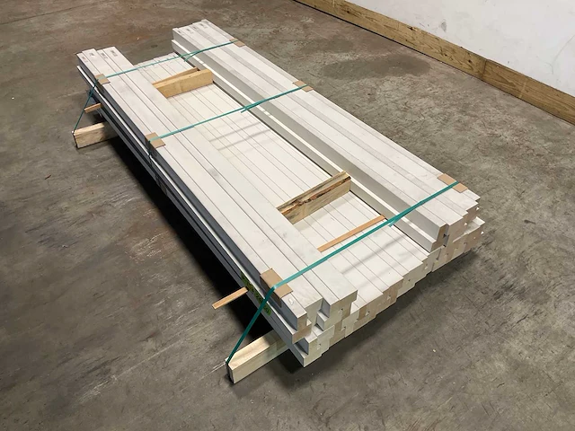 Naaldhout kozijn profiel-b binnendraaiend - 200x11x6,6 cm (16x) - afbeelding 1 van  9