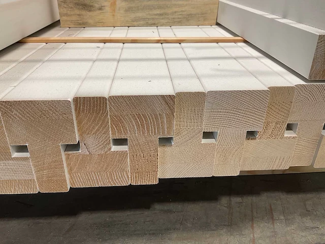 Naaldhout kozijn profiel-b binnendraaiend - 200x11x6,6 cm (16x) - afbeelding 6 van  9