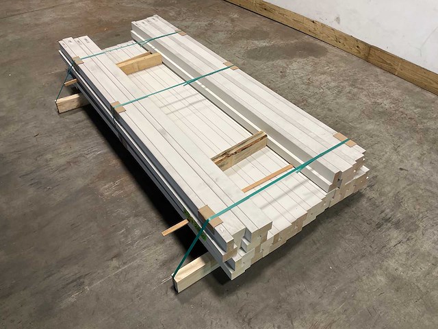 Naaldhout kozijn profiel-b binnendraaiend - 200x11x6,6 cm (21x) - afbeelding 1 van  8