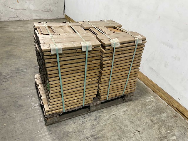 Naaldhouten balk geschaafd 30x100x540 mm - kdi bruin s4s r3 (314x) - afbeelding 1 van  7