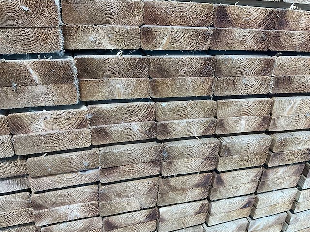 Naaldhouten balk geschaafd 30x100x600 mm - kdi bruin s4s r3 (308x) - afbeelding 5 van  7