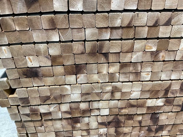 Naaldhouten balk geschaafd 35x35x2350 mm - kdi bruin s4s r3 (306x) - afbeelding 5 van  7