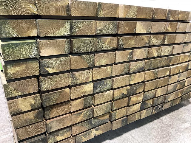 Naaldhouten balk geschaafd 45x95x1910 mm - kdi bruin s4s r3 (192x) - afbeelding 4 van  6