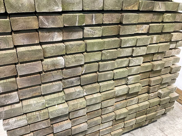 Naaldhouten balk geschaafd 45x95x1910 mm - kdi bruin s4s r3 (208x) - afbeelding 4 van  6