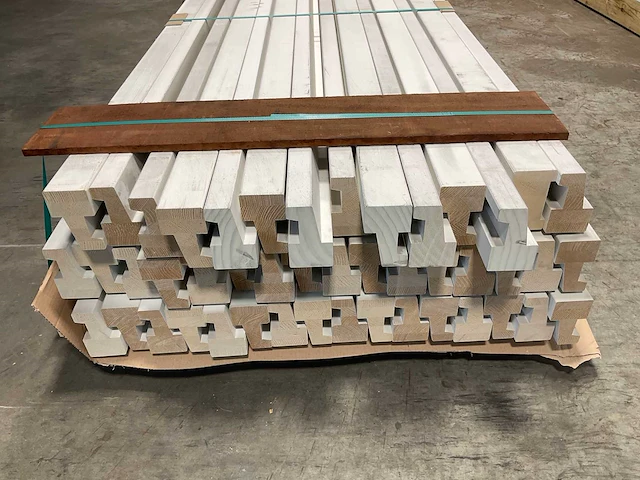 Naaldhouten kozijnhout profiel-c binnendraaiend - 200x11x6,6 cm (15x) - afbeelding 4 van  9