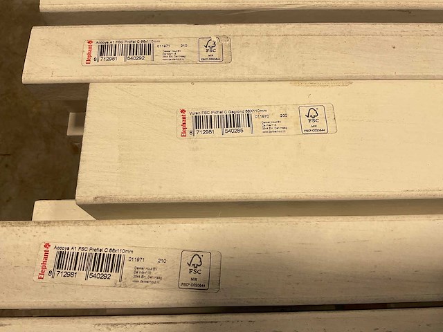 Naaldhouten kozijnhout profiel-c binnendraaiend - 200x11x6,6 cm (20x) - afbeelding 8 van  9