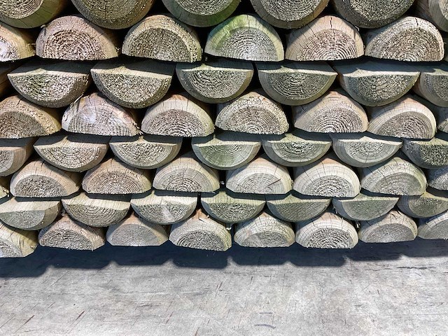 Naaldhouten paal halfrond ø100 mm x 200 cm - gekroond kdi bruin (115x) - afbeelding 6 van  7