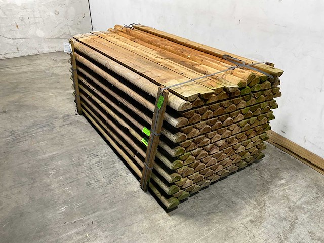 Naaldhouten paal halfrond ø100 mm x 200 cm - gekroond kdi bruin (152x) - afbeelding 1 van  6