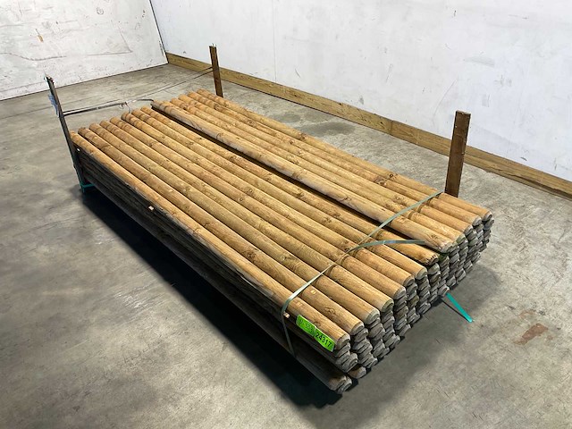 Naaldhouten paal halfrond ø80 mm x 250 cm - gekroond kdi bruin (180x) - afbeelding 1 van  8