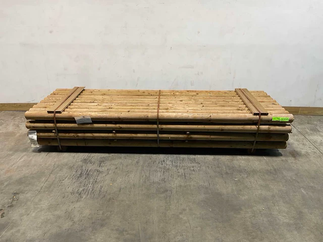 Naaldhouten paal rond ø100 mm x 300 cm - gekroond kdi bruin (40x) - afbeelding 1 van  7