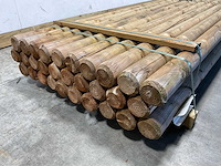 Naaldhouten paal rond ø100 mm x 400 cm - gekroond kdi bruin (30x) - afbeelding 8 van  9