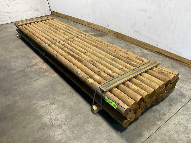 Naaldhouten paal rond ø100 mm x 400 cm - gekroond kdi bruin (30x) - afbeelding 1 van  11