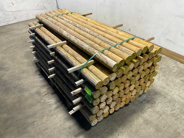 Naaldhouten paal rond ø80 mm x 191 cm - gekroond kdi bruin (116x) - afbeelding 1 van  11