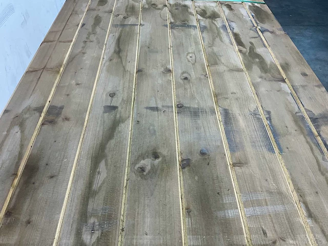 Naaldhouten vloerplanken bruin 28×135×2150 mm - kdi bruin +visbek (92x) - afbeelding 2 van  7
