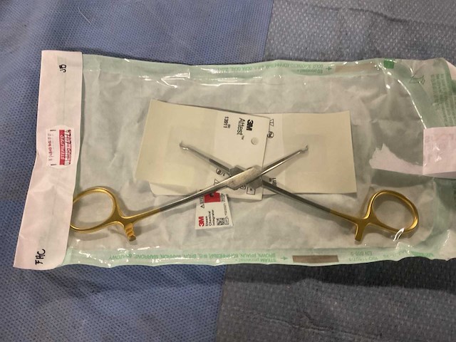 Naaldvoerder - afbeelding 1 van  2