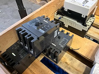 Nader ndm2-250m mccb circuit breaker (4x) - afbeelding 1 van  3