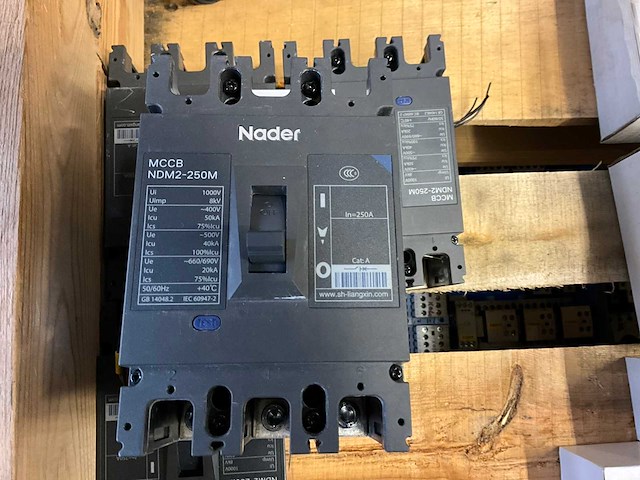Nader ndm2-250m mccb circuit breaker (4x) - afbeelding 2 van  3