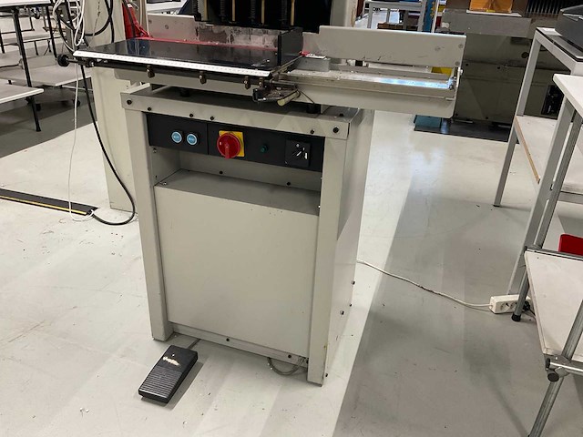 Nagel citoborma 480ab papierboormachine - afbeelding 5 van  5