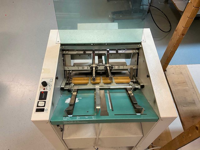 Nagel foldnak 40 vouwmachine - afbeelding 3 van  3