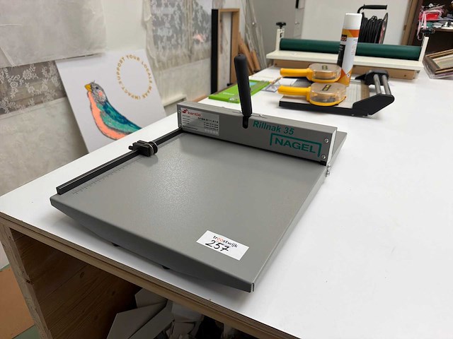 Nagel rillnak 35 professionele handmatige rilmachine - afbeelding 1 van  3