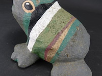 Naïef gevormde stenen kikker - afbeelding 2 van  5