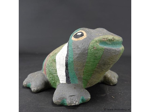 Naïef gevormde stenen kikker - afbeelding 4 van  5