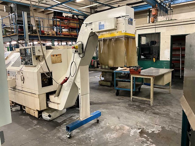 Nakamura tome a380303 cnc-draaibank - afbeelding 7 van  13