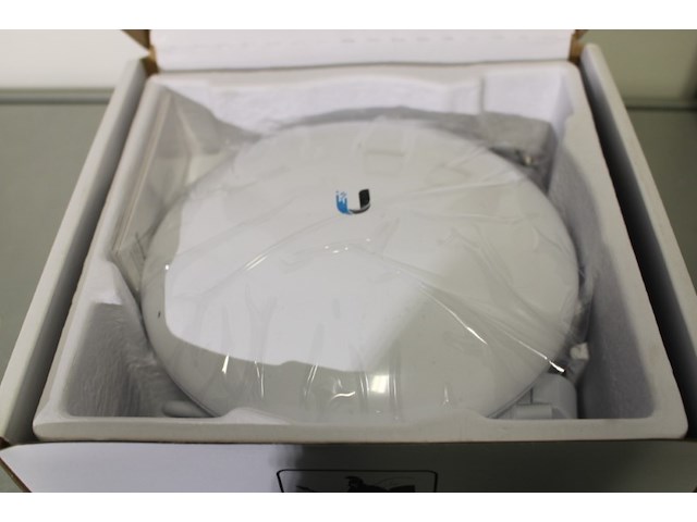 Nanobeam nbe-5ac-gen2 point-to-point wifi unit - afbeelding 4 van  11