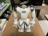 Nao robotlab robot - afbeelding 4 van  4