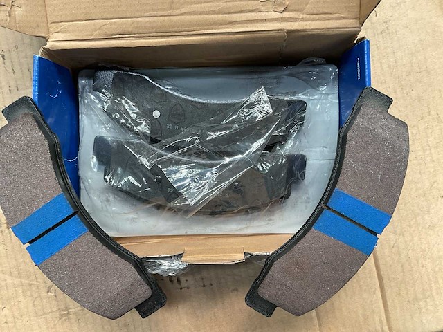Napa set brake pads - afbeelding 2 van  5