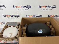 Napoleon travelq pro 285 gas bbq + robotstofzuiger - afbeelding 1 van  1