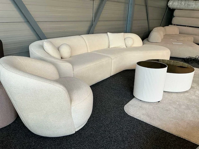 Nar concept kugu bankstel en stoel - afbeelding 6 van  11
